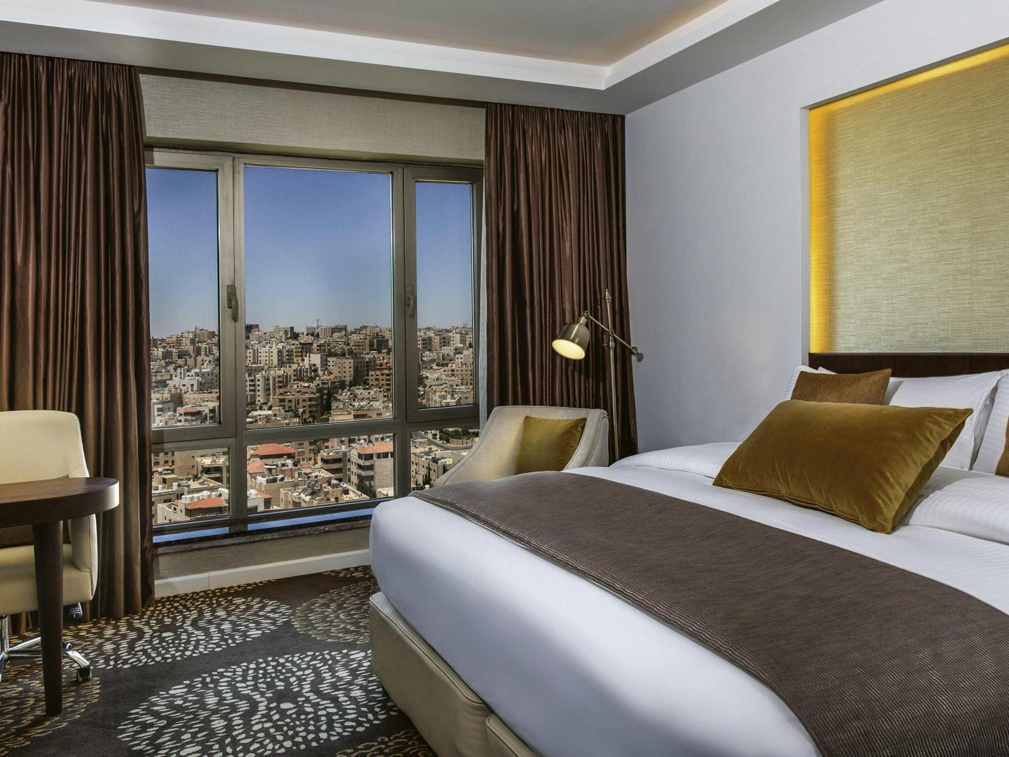 Executive Suite mit Stadtblick